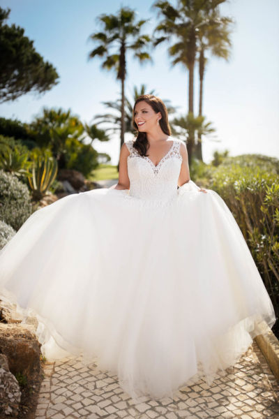 Miss Emily – Tres Chic Bridal Wear